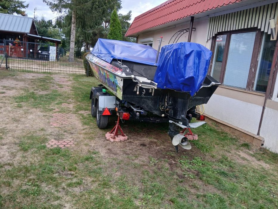 Motorówka Fletcher Boats Arrowben 200KM