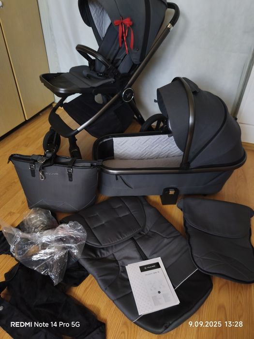 wózek MUUVO wielofunkcyjny  SE 2 przód tył 

KOLOR: DIAMOND GRAPHITE |