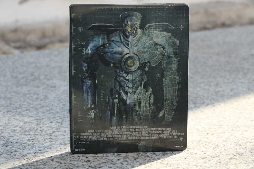Pacific Rim Blu-ray Steelbook / FuturePack