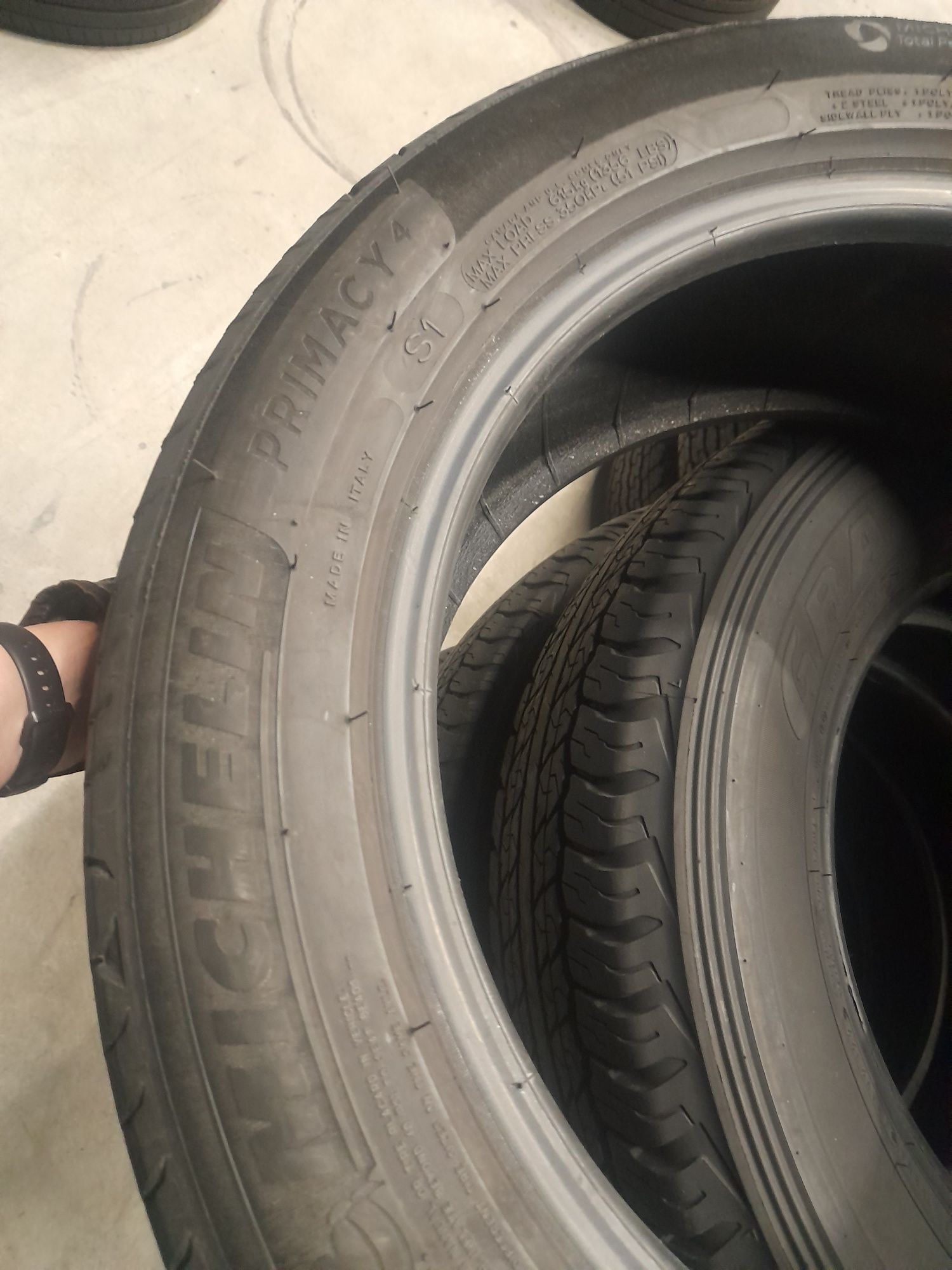 205/55 R17 MICHELIN Primacy 4, Літні шини б/у, Склад