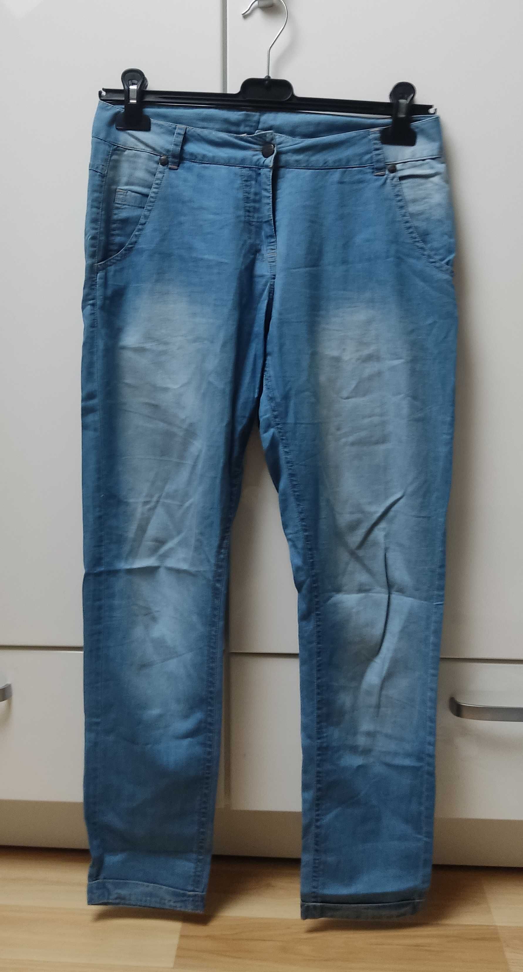 jeansy letnie cienkie Carry XS