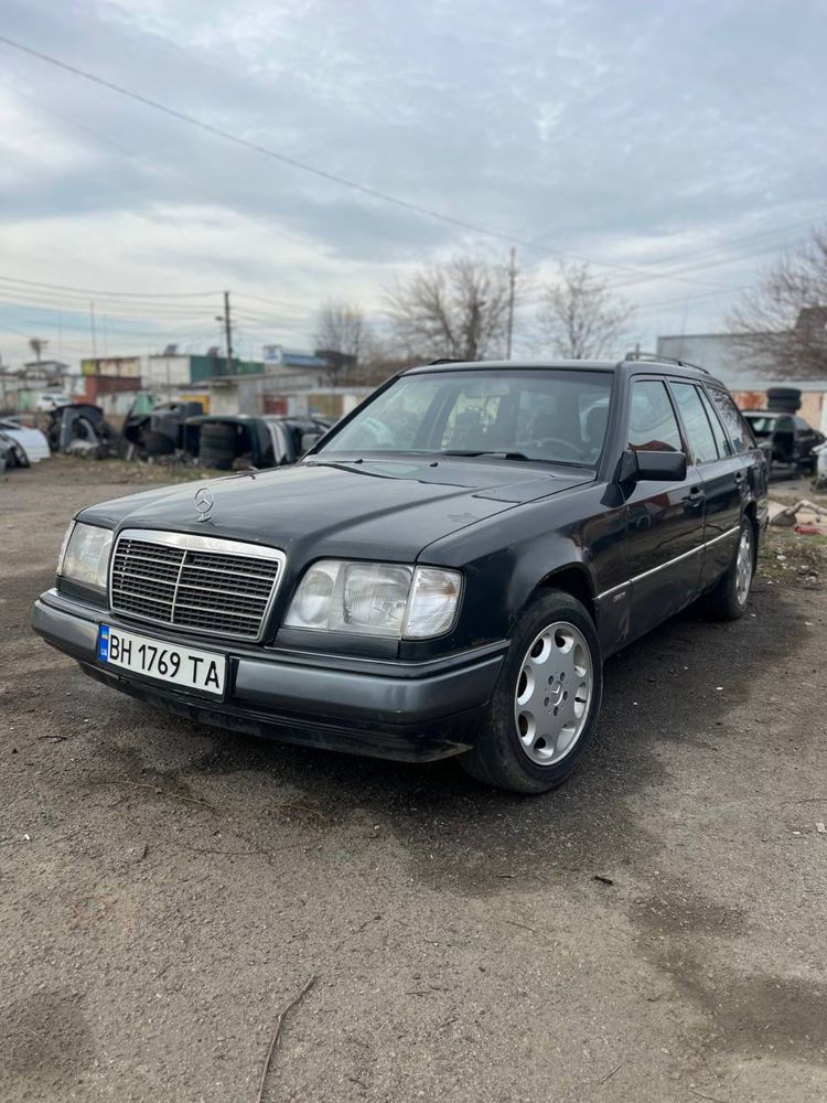 Разбор Mercedes w124 m111 2.2 бенз