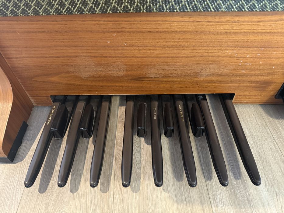 Organy Viscount M 50 Intercontinental