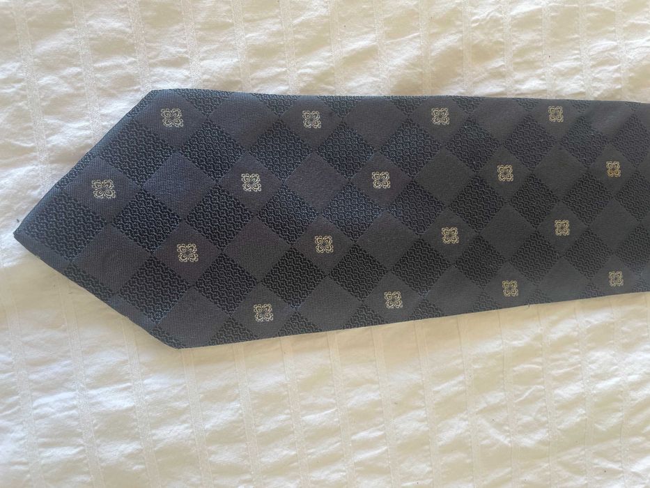 Gravatas | em tons de cinzento e preto