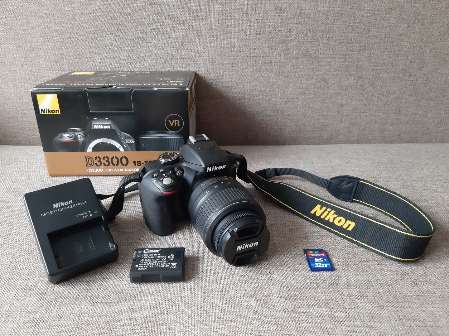 Nikon D3300 AF-S 18-55VR / d3200 d3400 d3500 / d5200 d5300 d5400 d5500