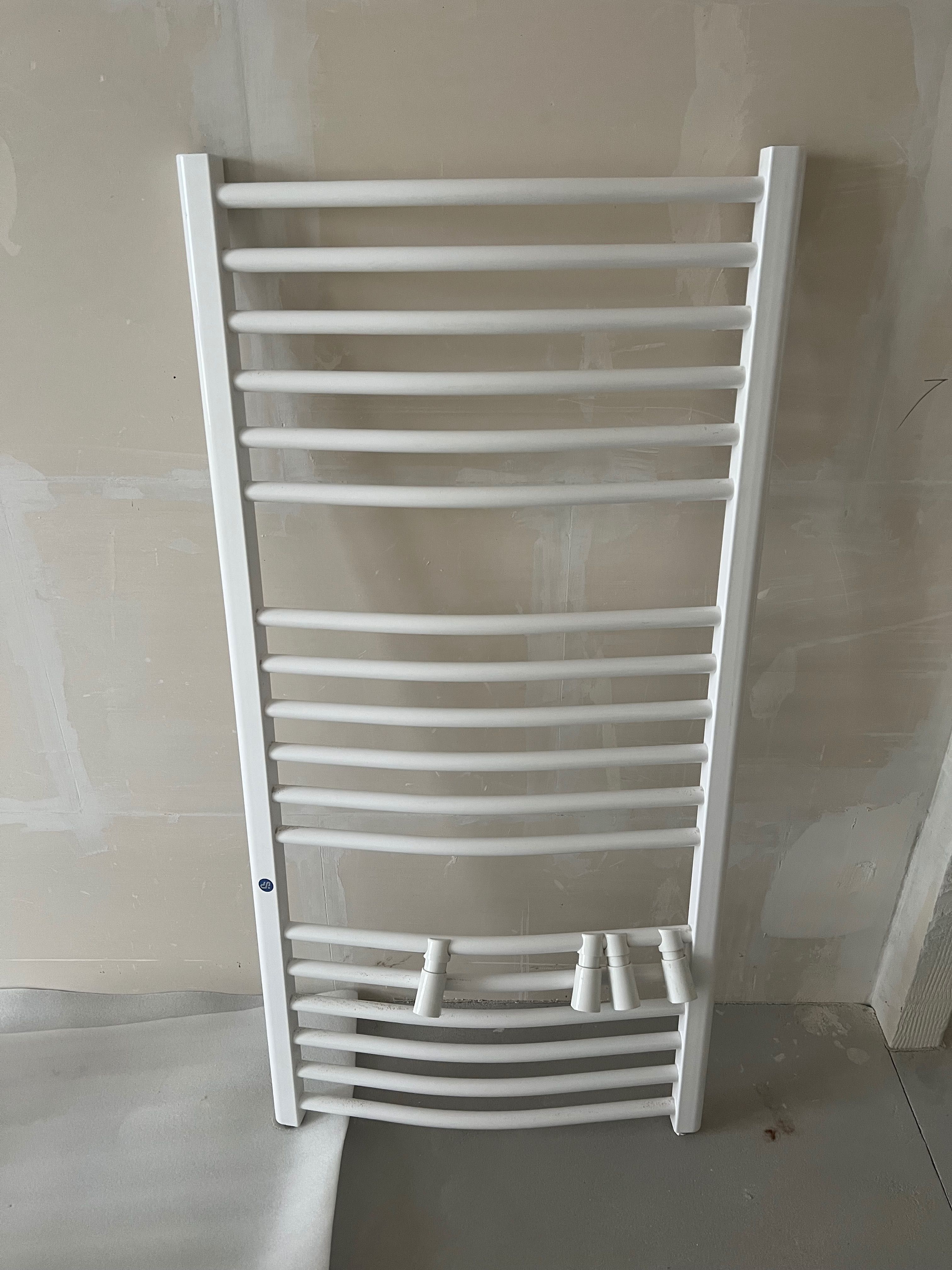 Grzejnik łazienkowy kaloryfer 60*134