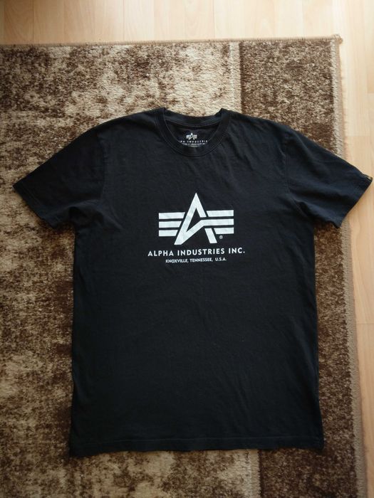 t-shirt Alpha Industries central logo