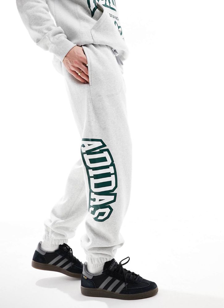 Спортивні штани Adidas Original Varsity
