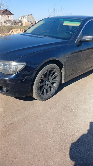 бмв е65 рест  2006 року бензин 4 літри