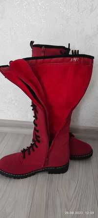 Зимові червоні чоботи 37р.