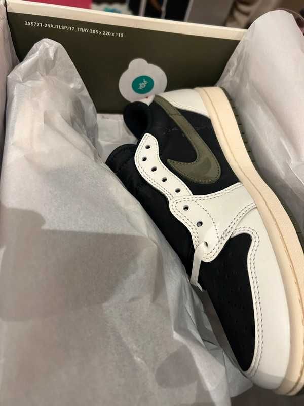 Jordan 1 Retro Low OG SP Travis Scott Olive R.40