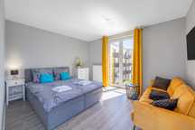 Apartament w Rumi przy Błoniach Janowskich