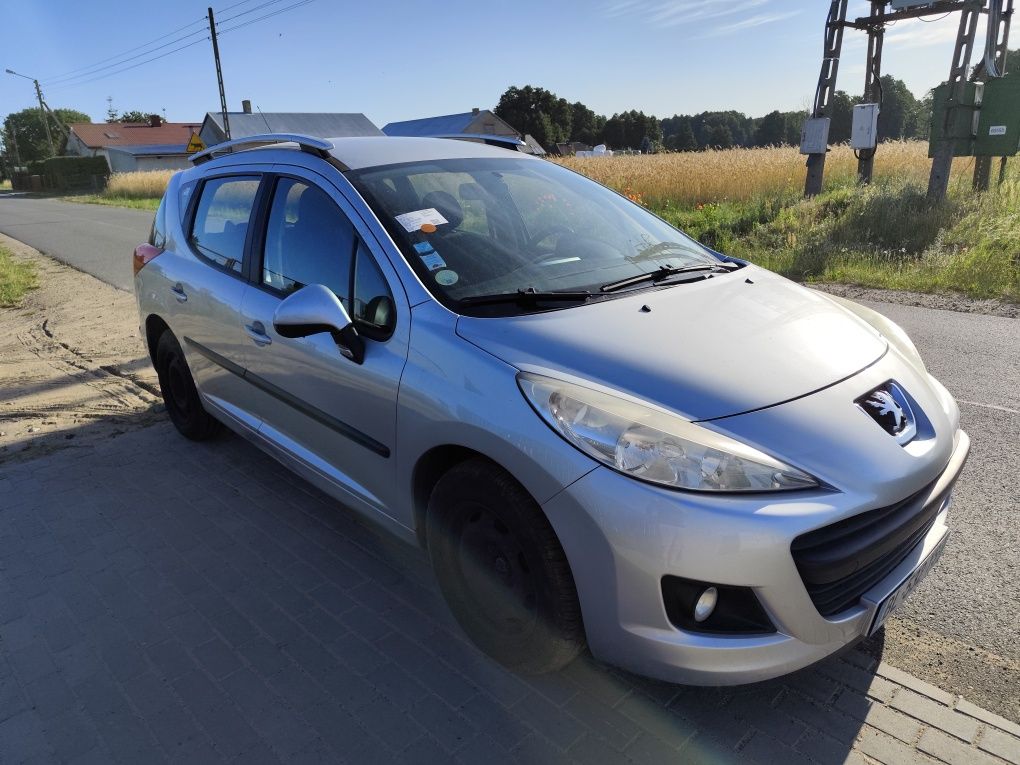 Peugeot 207SW 1.6 HDi 166 tys przeb