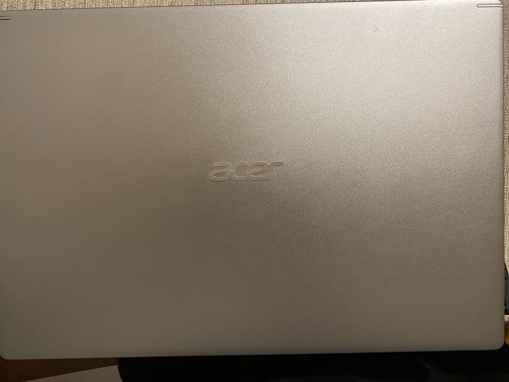 Ноутбук Acer aspire 5