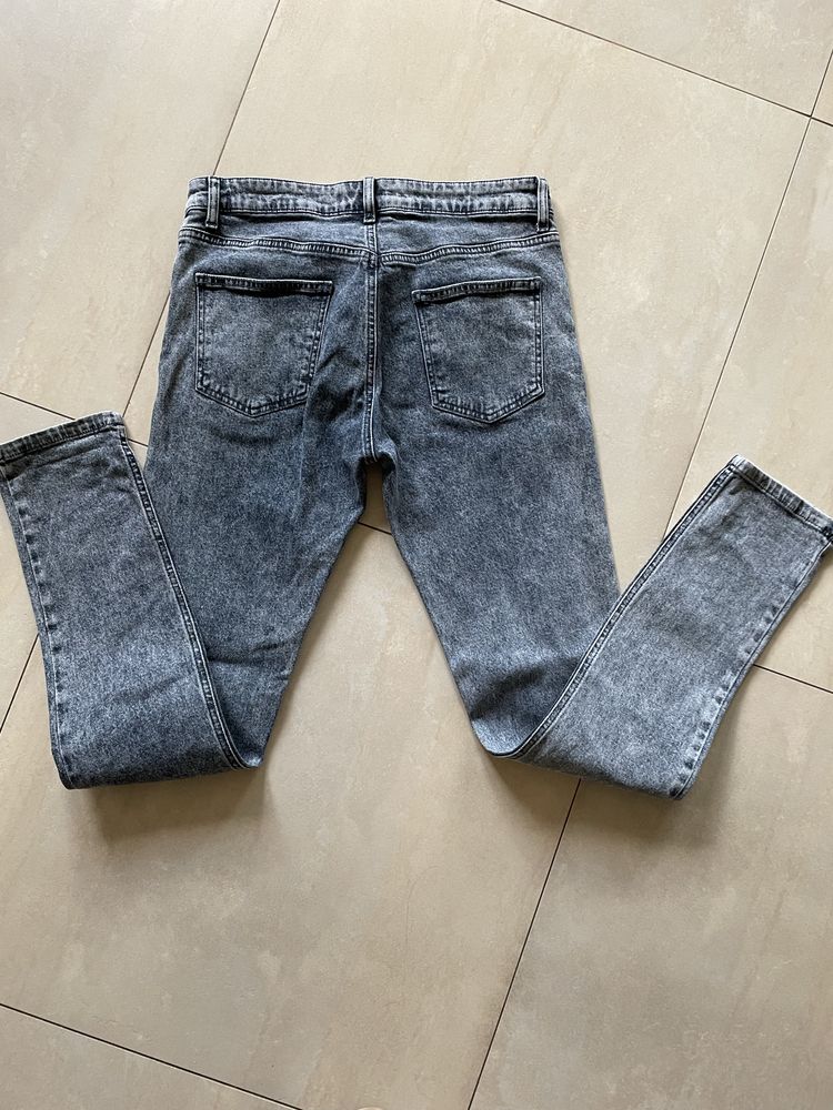TOPMAN fajne spodnie 32/34