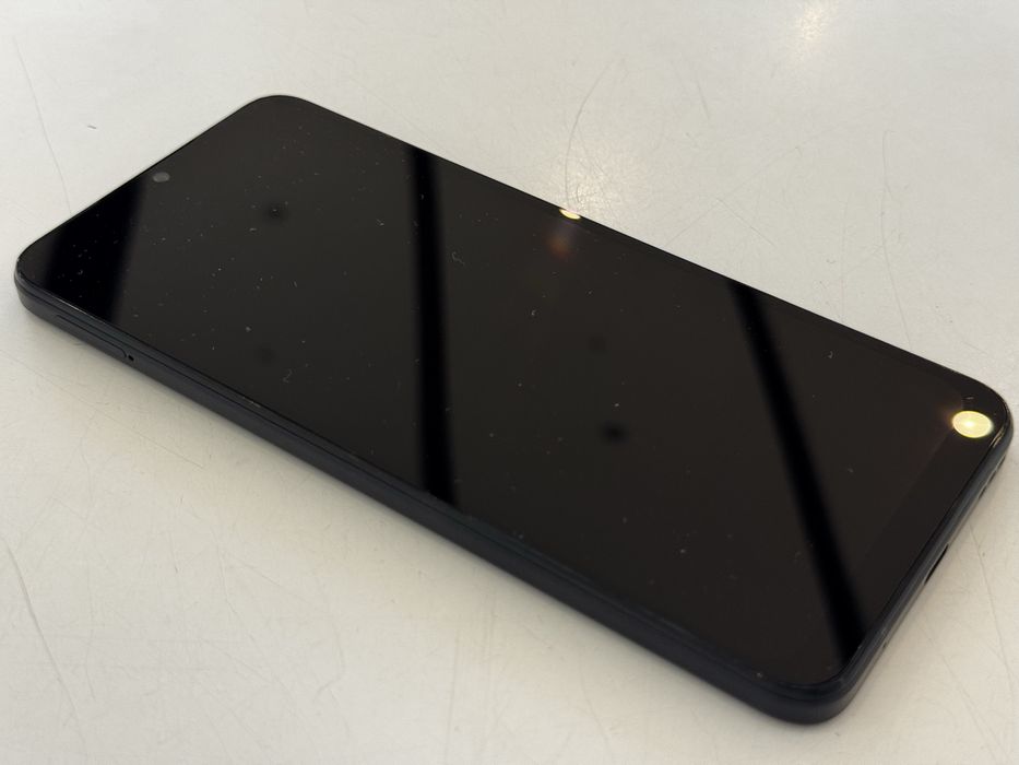 Motorola Moto E13 2/64GB Niebieski