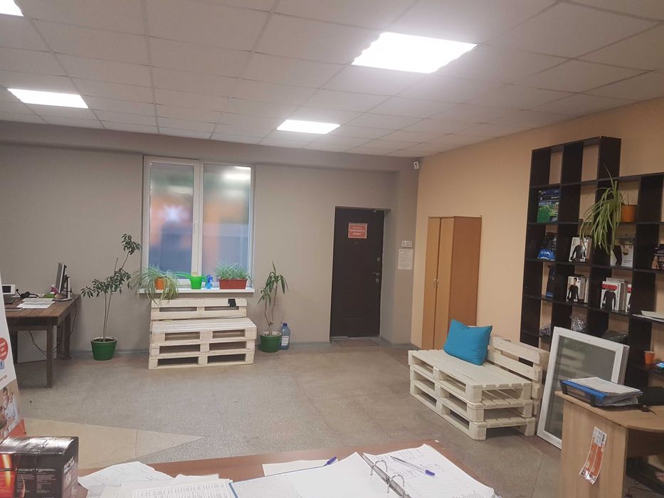 Аренда под производство ,офис ,склад  200 -400 м2  метро Пр.Перемоги