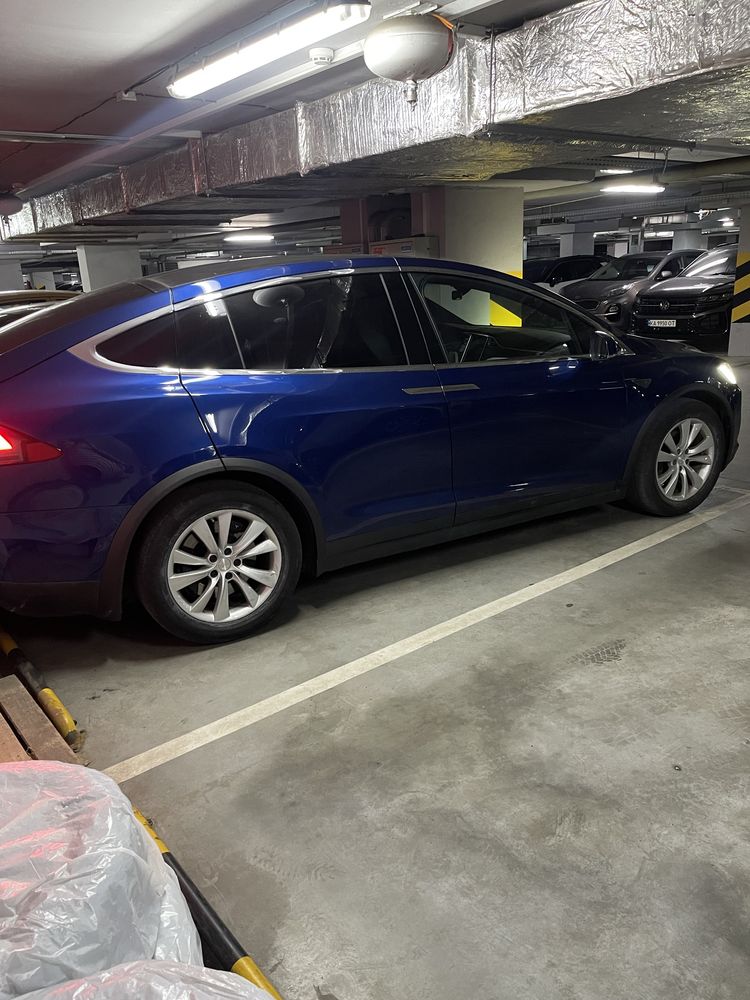 Tesla model X 90D dual motor