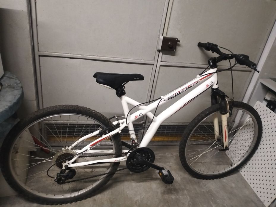 Bicicleta World Bike Tour CTT