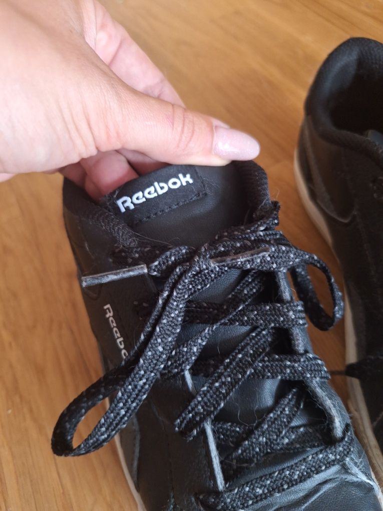 Czarne sportowe buty Reebok r. 36