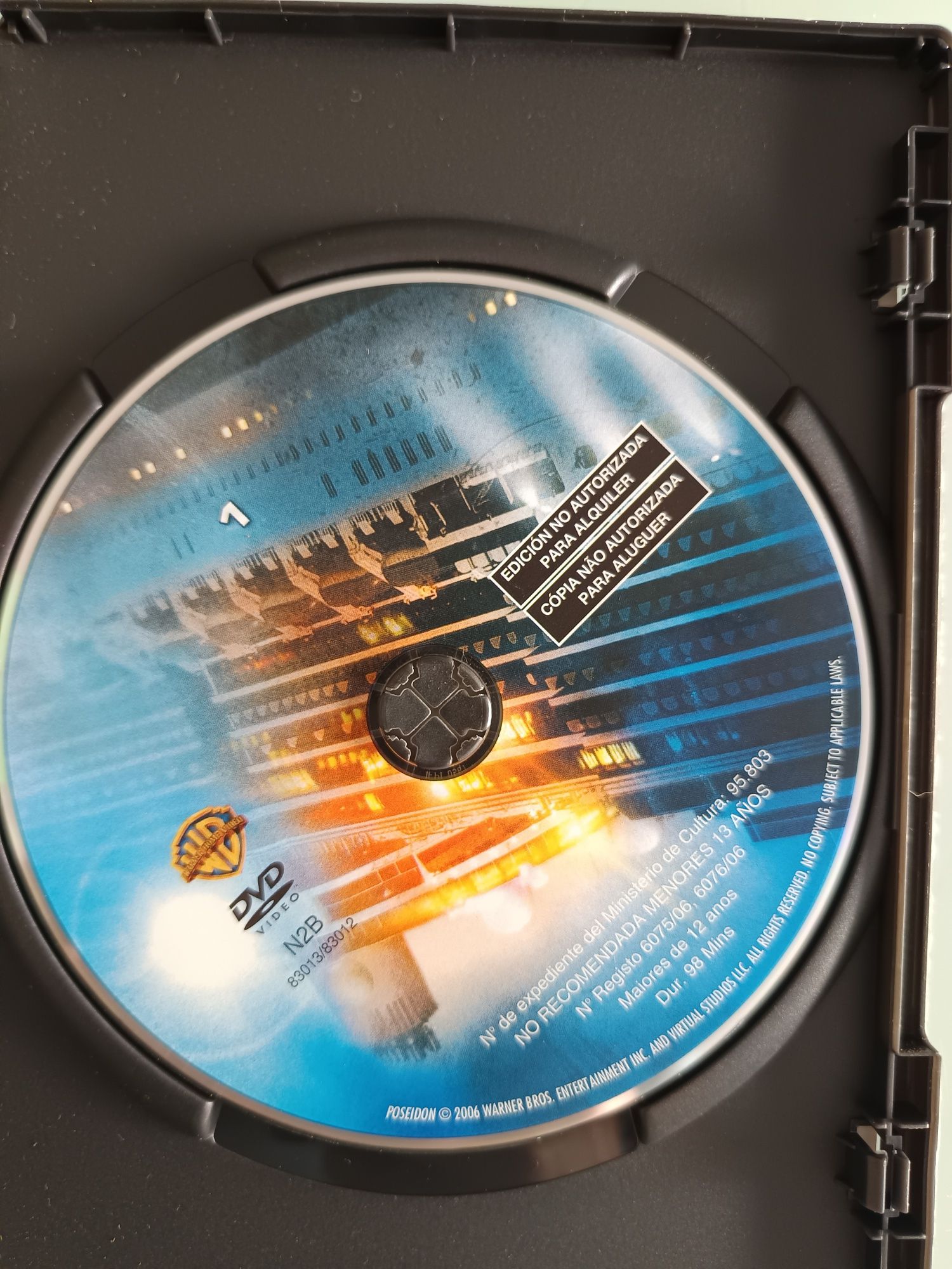 DVD Poseidon.    .