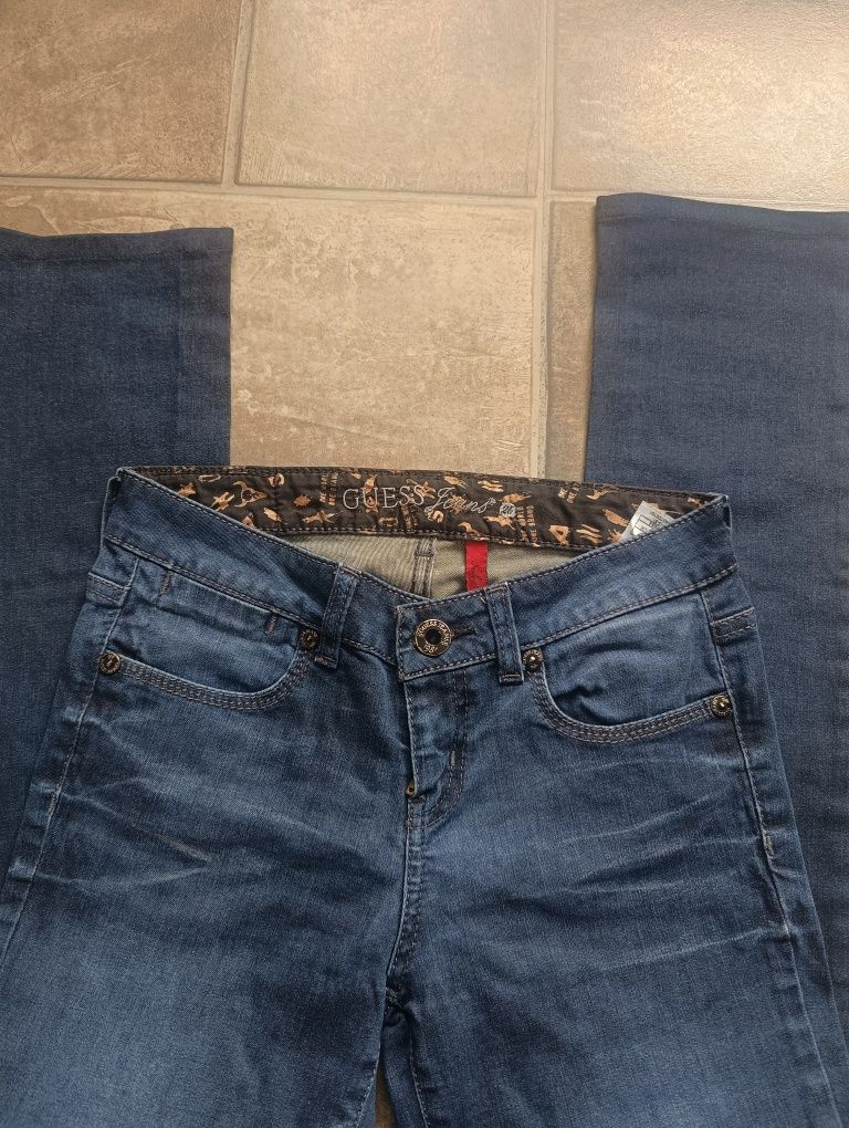 Spodnie damskie Guess pas 74