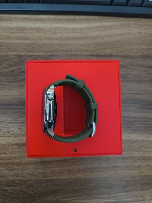 OnePlus Watch 3 Emerald Titanium