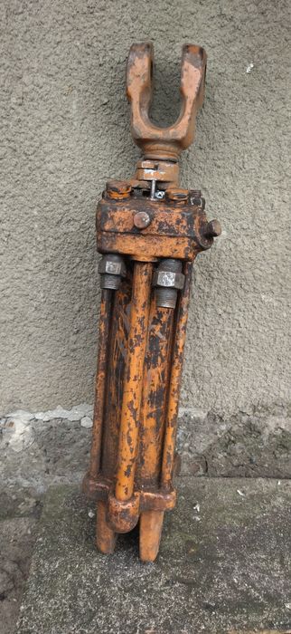 Циліндр до т - 25