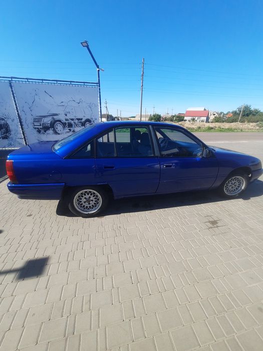 Опель омега А продам