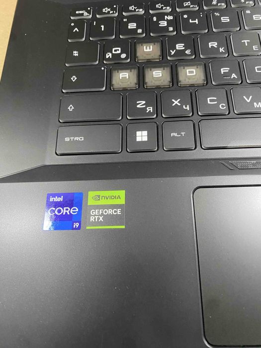 Игровой ноутбук MSI Katana 17 B13VGK 17.3 Core i9-13900H/16/1/4070