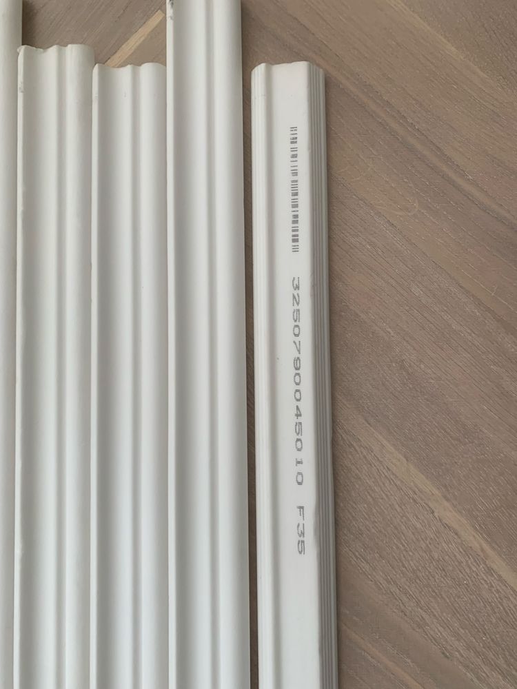 Listwy sufitowe nowe
