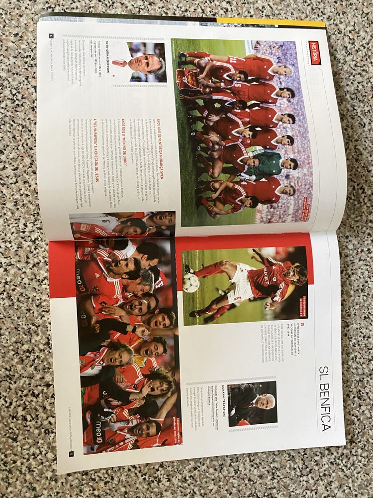 "Livro Oficial do Benfica 2012/2013 - Coleção e Paixão"