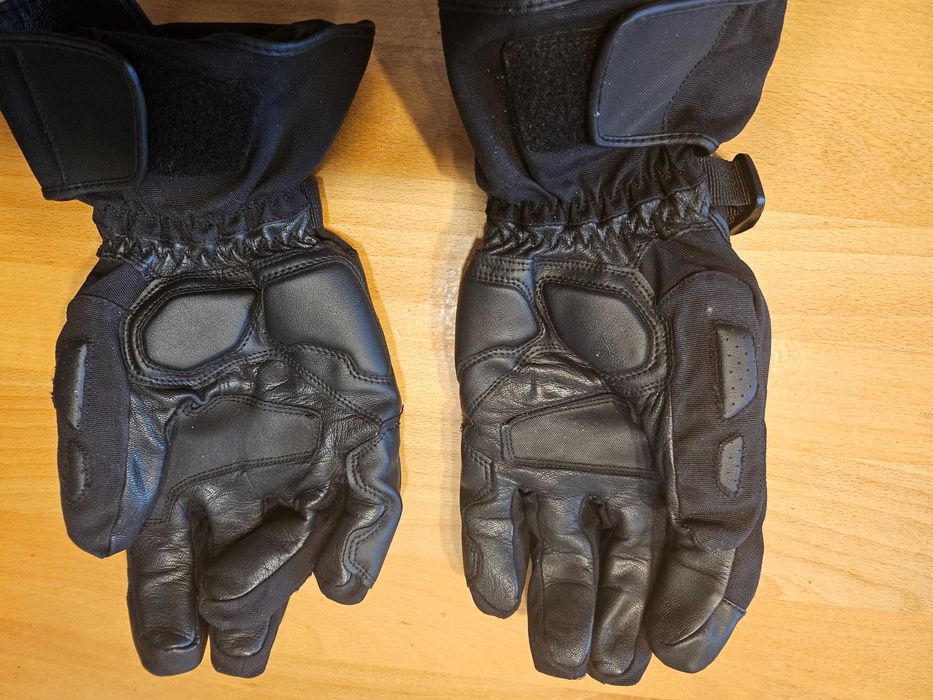 Zestaw 3 par rękawiczek motocyklowych, używane. Tanio !