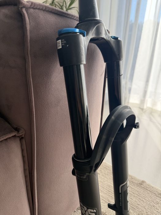 Amortyzator Fox 36 Rhythm 160mm boost 29/27,5