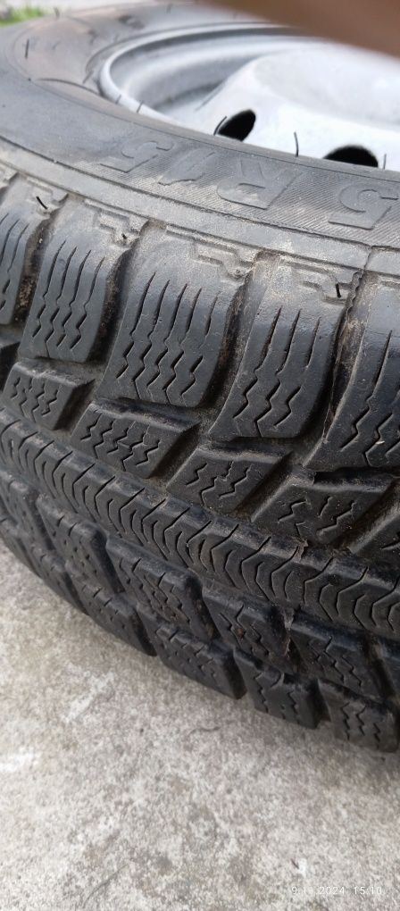 Koła zimowe komplet 4 szt. R15 195/65 4x100 60.1 renault