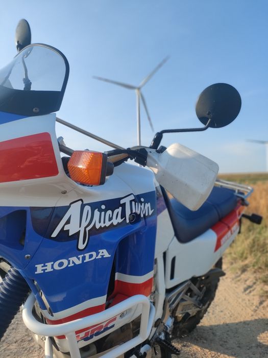 Honda XRV 650 Africa Twin RD03