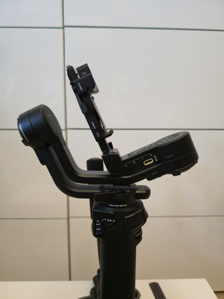 Gimbal Zhiyun Weebill 3S Combo
