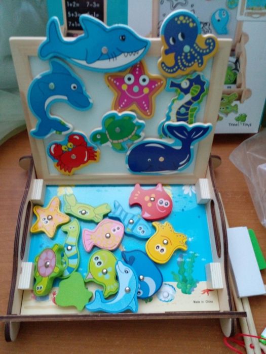 Хит продаж !Деревянный чемоданчик с магнитными фигурками .