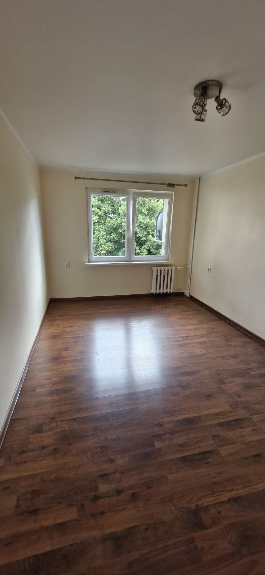 Sprzedam mieszkanie w bloku 2 piętro 2 pokoje 45m2 po remoncie
