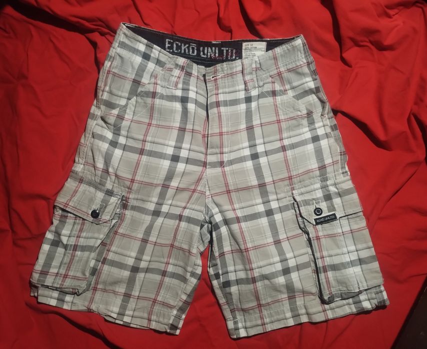 Ecko unltd шорти 32 розмір ск8 sk8