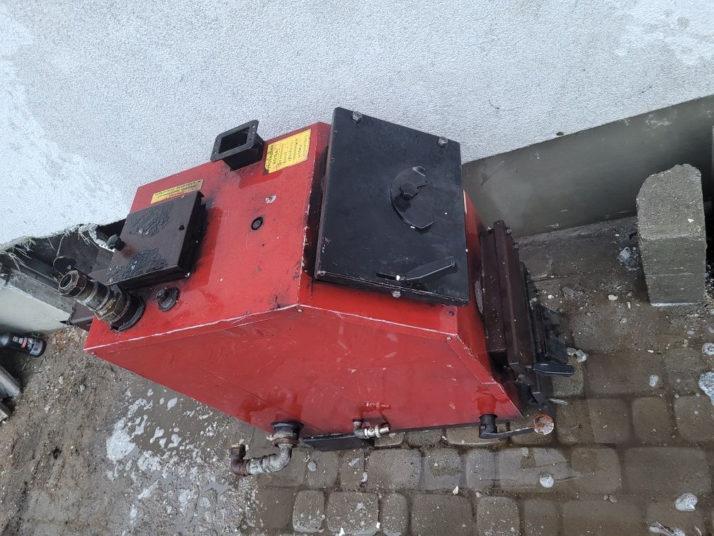 Piec co 12kw  w bdb stanie