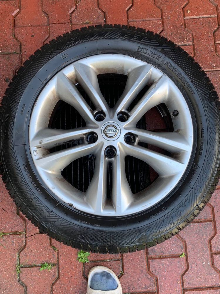 Sprzedam felgi samochodowe nissan qashqai  r 17