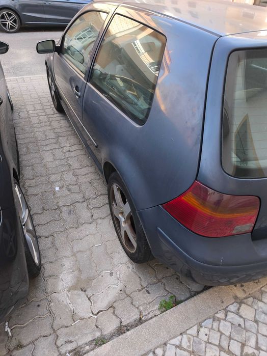 VW Golf IV - Barato ideal para deslocações casa trabalho