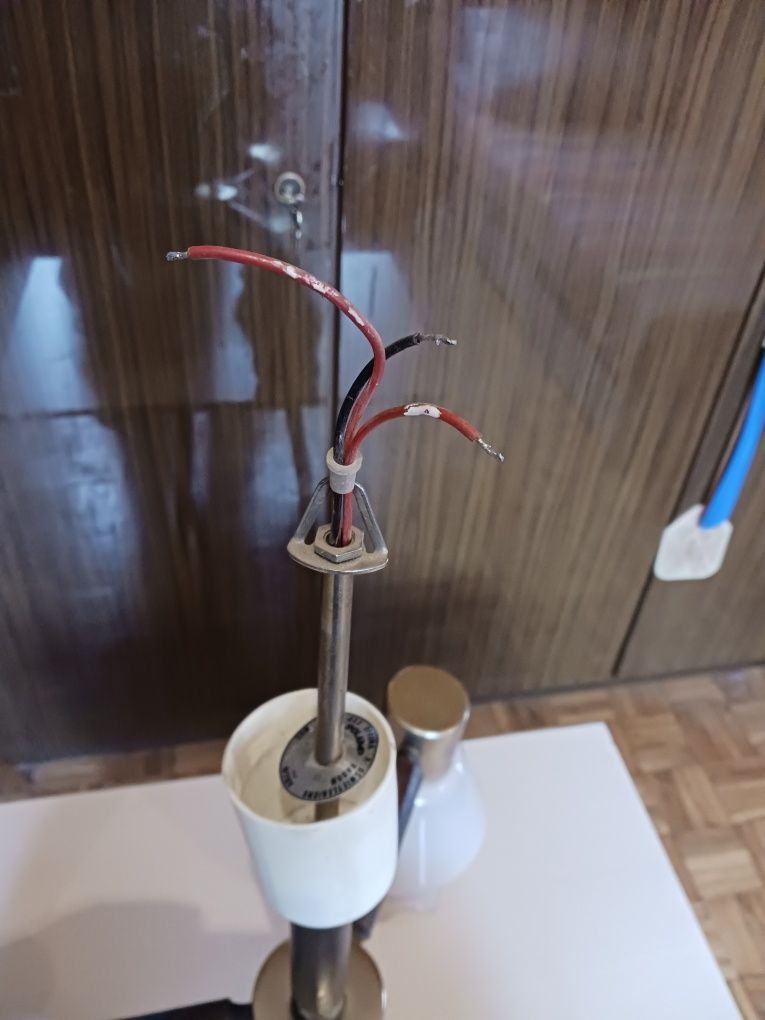 Żyrandol trzyramienny PRL