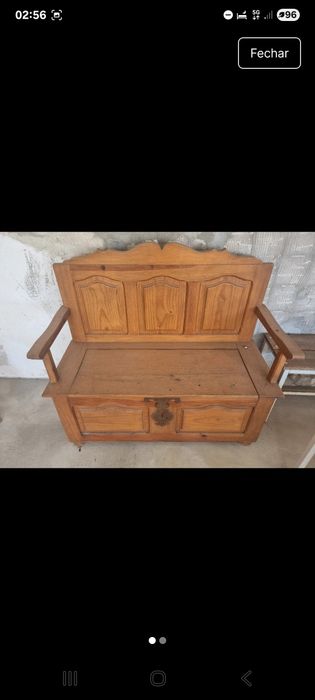 Banco baú antigo
