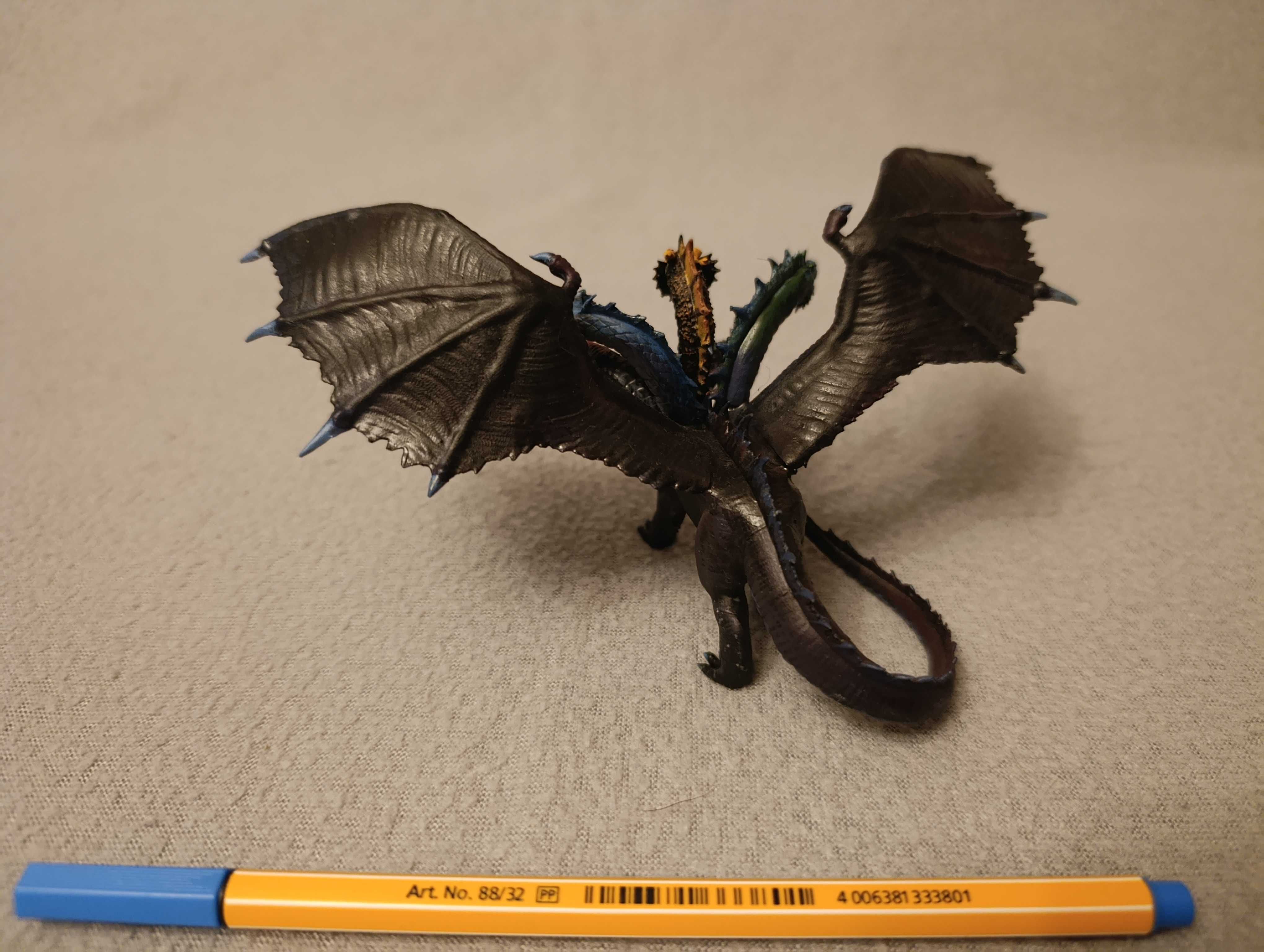 Figurka 3D żywiczna Tiamat duża pomalowana