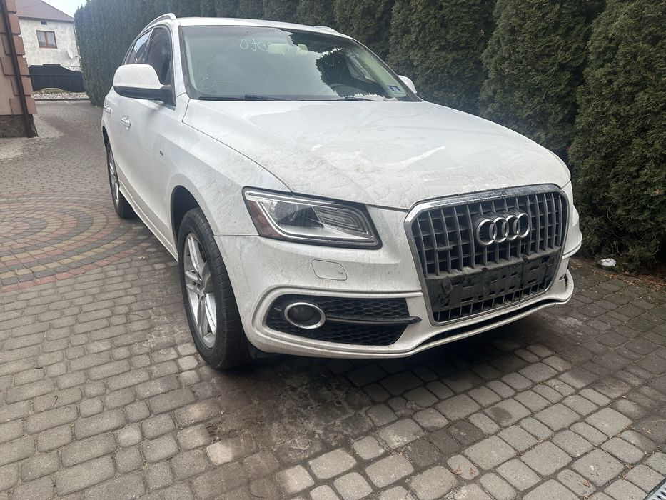 Розборка  Q5 8R Ly9c капот.крила.бампер.фари .двері