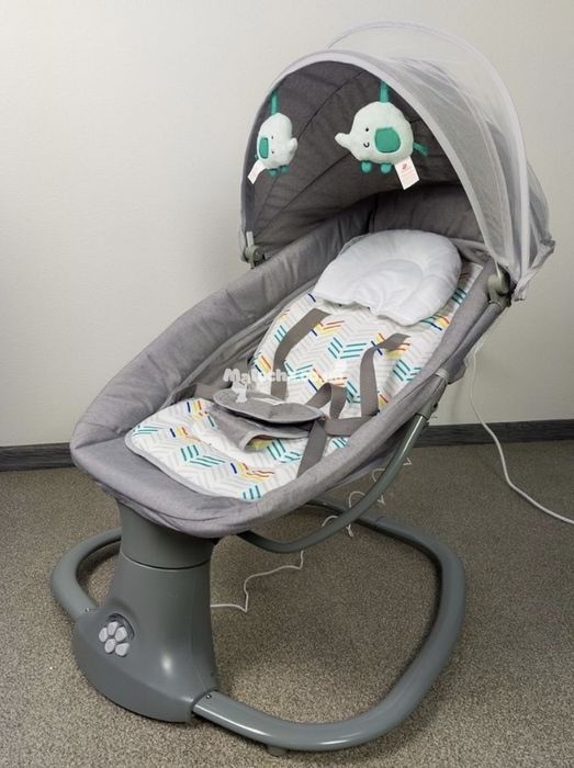 Заколисуючий центр Mastela