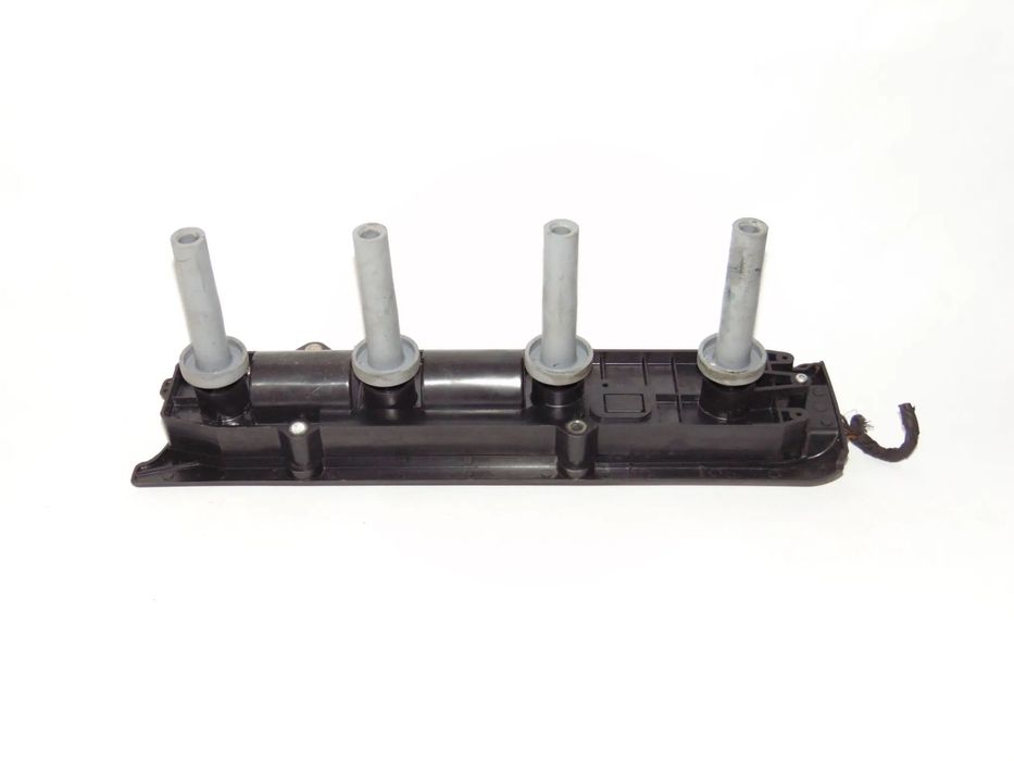 Cewka zapłonowa moduł zapłonu zapłonowy  12567686 Opel Vectra C Signum Zafira A Astra G benzyna 2.2