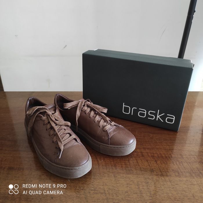 Кросівки жіночі шкіряні